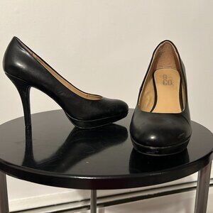 Size 8M Black 4" 9&C0 Heels